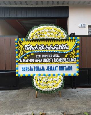 Papan Bunga Duka di Parenggean